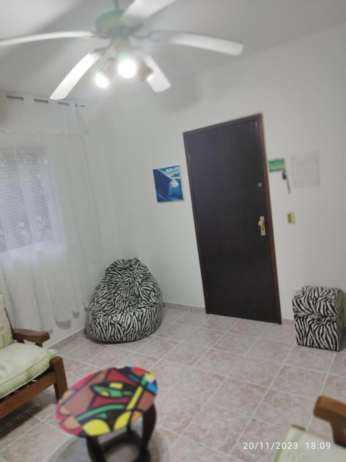 Apartamento Em Peruibe Seguro E Tranquilo エクステリア 写真